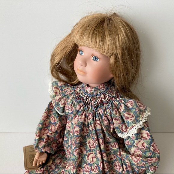 Boyd`s Dolls Yesterday's Child Porcelain Girl Doll Michelle 16" - Picture 3 of 7